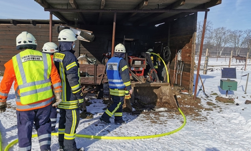 Den Schaden an dem Trecker gibt die Polizei mit über 20.000 Euro an. 