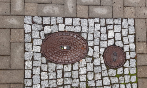 Die Unterflurhydranten müssen zugänglich bleiben.