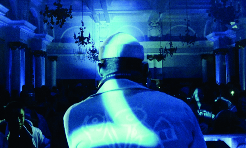 Jägermeister zeigt in einem Kurzfilm Szenen aus dem Nachtleben - Bilder wie aus einer vergangenen Zeit. 