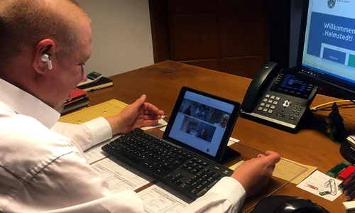 Wittich Schobert empfing Helmstedter Bürger per Onlinekonferenz.