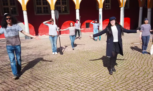 Die Fachgruppe „Darstellendes Spiel“ hat ein Video für die Schüler gedreht.