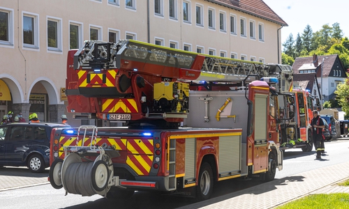 Das Mehrfamilienhaus steht derzeit leer.