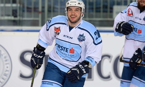 Grizzlys Stürmer Chris DeSousa 