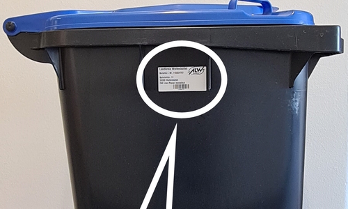 Der ALW bittet um Mithilfe: Die Etiketten sollten so wie auf dem Foto abgebildet aufgeklebt werden.