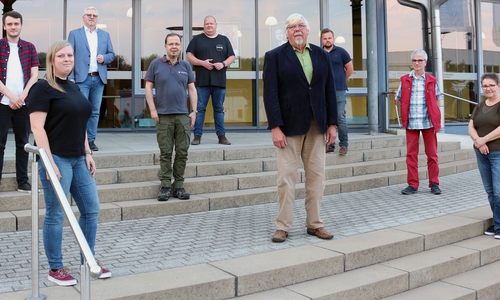 Von rechts nach links: Birgit Leiß - Voges, Holger Neumann, Frederik Sandvoß (Leinde), Oliver Hintze, Michael Sandte, Bernd Werner Schmid, Falk Hensel, David Zantow und Hannah Hintze. Es fehlen Peter Riekhof (Leinde) und Frank Londgowski (Leinde).