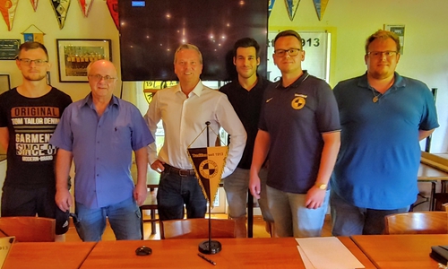 Der neugewählte Vorstand mit Danilo Metzner, Peter Ellenberger, Marc Schneider, Jannik Thoß, René Ehlers und Sebastian Fahldieck (auf dem Bild fehlt der neue Kassenwart Marcel Rost).