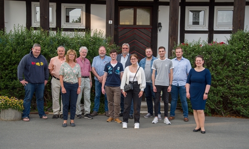 Die Kandidaten der SPD Helmstedt von links nach rechts: Sebastian Paul Wißner, Harald Spitzer, Margit Grune, Andreas Fox, Hans-Jürgen Schünemann, Florian Friedrich, Dirk Zogbaum, Marit Wesemann, Clemens Schünemann, Ferhat Kara, Rudolf Jannik Sorge und Alexandra Girod Auf dem Foto fehlen: Uwe Strümpel, Margrit Niemann, Michael Gehrke, Carsten Johann, Immo Moshagen, Björn Sommerfeld, Martin Schwertner, Petra Wiesenborn, Konstantin Janosch und Adelheid Lempart