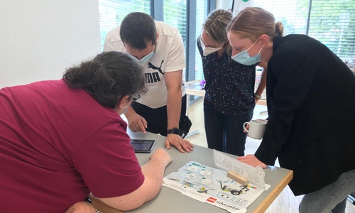 Neugier und Begeisterung beim Auftakt der „MakerSpaces“ 