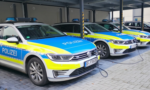 Projektfahrzeuge im Einsatz an einer Dienstelle in Gifhorn).