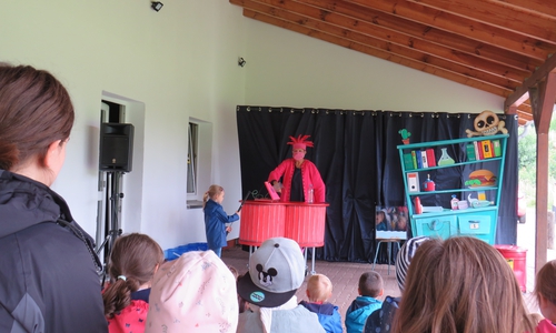 Einen Theater-Tag erlebten jetzt die Kinder der Kita „Mühlennest“.