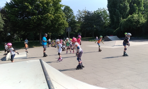 Die Stadtjugendpflege Peine hatte einen Inlinerkurs für Kinder angeboten. 