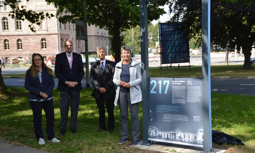 Martina Staats, Prof. Dr. med. Wolfgang Brück, Prof. Dr. med. Christoph Viebahn, Stadträtin Petra Broistedt.