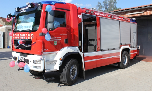 Die Feuerwehr Grasleben kann sich über einen neuen HLF freuen.