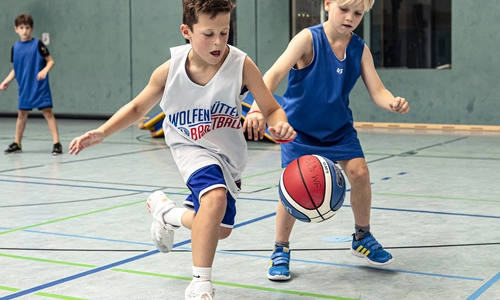 Viel Spaß mit dem Basketball verspricht der Minitag am 30. August.