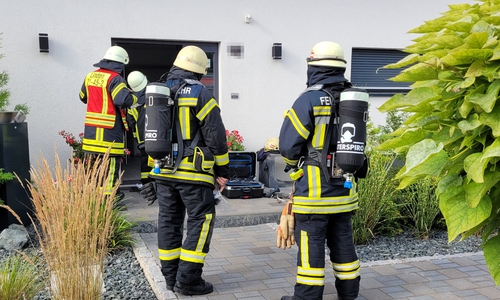 Die Polizei überprüfte das Haus, in dem der Alarm los ging.