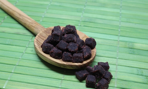Açaí-Beeren. Die Verbraucherzentrale rät zu heimischen Alternativen. Symbolbild