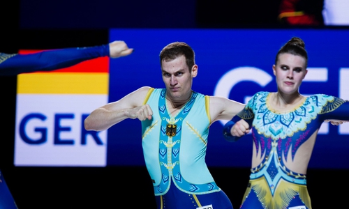 Aerobic Dance Team mit Nils Angerstein und Dajana Näveke aus der Lessingstadt.
