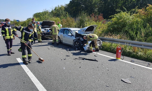 Vier Autos waren am Unfall beteiligt.