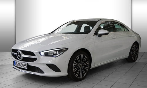 Mercedes fahren unter 300 Euro: z.B. den CLA 180 d Coupé.