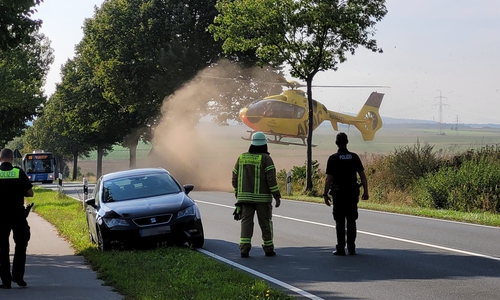 Der Rettungshubschrauber brachte eine Person ins Krankenhaus.