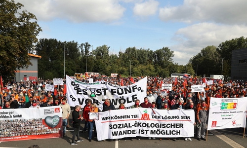 Die Beschäftigten der Salzgitter AG machen sich Sorgen um die Zukunft ihrer Arbeitsplätze.