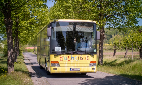  Der Bücherbus ist ab dem 17. Januar wieder im Landkreis unterwegs.
