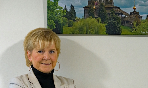 Peggy Bauer stellt für drei Monate im Helios Klinikum Gifhorn aus.  