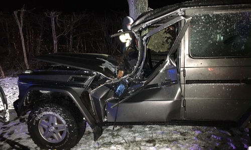Auf der  Bundesstraße 214 kam es am Abend zu einem schweren Unfall.