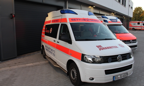 In Braunschweig sind immer zwei Einsatzfahrzeuge der Unfallhilfe in Einsatzbereitschaft.