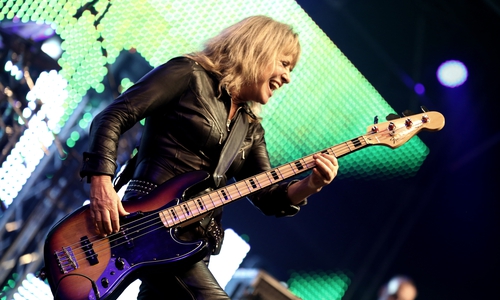 Suzi Quatro eröffnet am 1. Juni den Reigen.