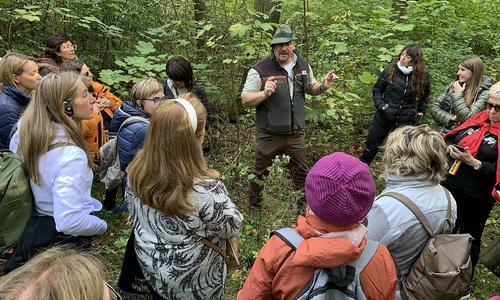 Katalanische Land-Frauen zu Besuch im Assewald.
