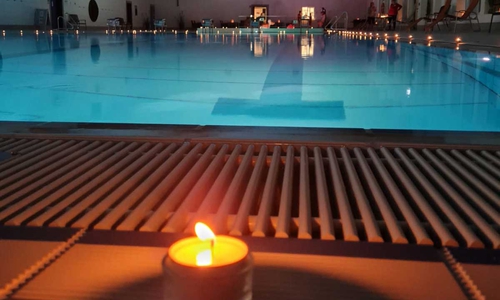 Candle Light Schwimmen.