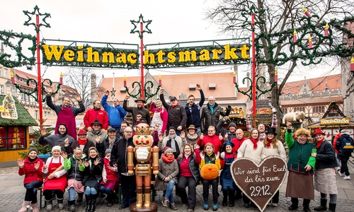 Am 24. und 25. Dezember herrscht Marktruhe auf dem Braunschweiger Weihnachtsmarkt. Die Schaustellerinnen und Schausteller wünschen frohe Weihnachten. 