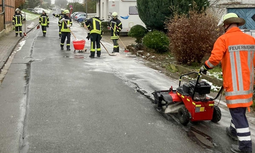 Die Feuerwehr war über neun Stunden im Einsatz.
