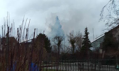 Eine Rauchsäule über Gebhardshagen.