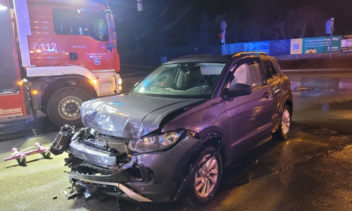 Einer der beteiligten Unfallwagen.