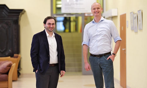 Dr. Nael Hawi (li) und Geschäftsführer Dr. Jan Wolff.