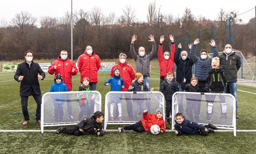 Union Salzgitter und Fortuna Lebenstedt haben neue Kinderfußballtore bekommen.