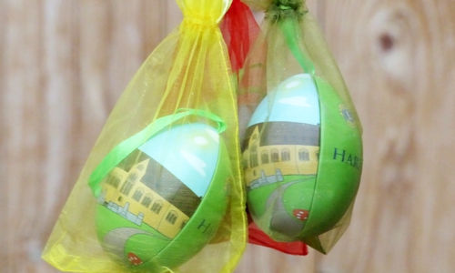 Im jeden zweiten Ei ein Gutschein.