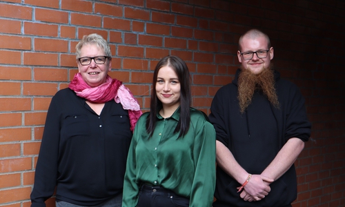 Ursula Weisser-Roelle, Tabea Asmus und Kris Rauch treten für die DIE LINKE Braunschweig zur Landtagswahl an.