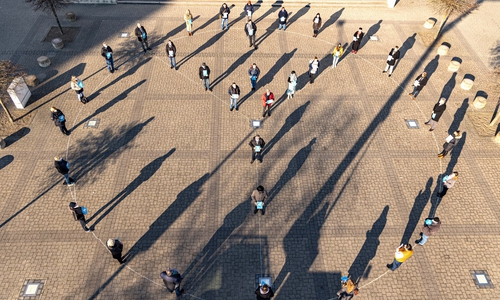 Es sollte damit ein deutliches Zeichen gegen Krieg, Gewalt und Vertreibung gesetzt werden.  