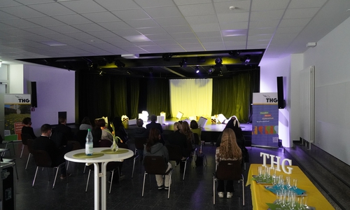 Heute wurde die neue Aula am Theodor-Heuss-Gymnasium eingeweiht.