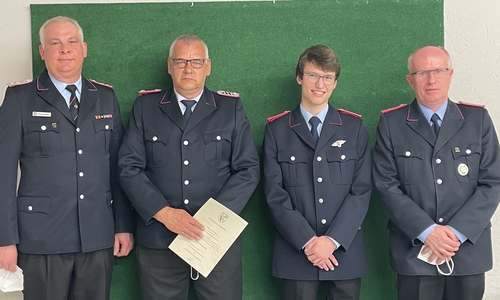 von links: stv. Gemeindebrandmeister Christian Kassel, Christian Wanke, Lukas Grenz, Frank Rufer.