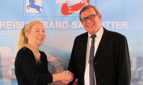 Dieter Sibilis mit der AfD-Fraktionsvorsitzenden im Rat der Stadt Salzgitter, Patricia Mair.