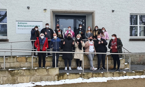 Freuen sich auf die Ausbildung: die neuen Azubis im Asklepios Bildungszentrum Harz.