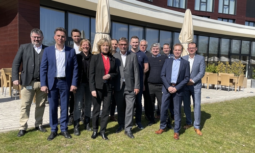 Die Gründer der Wirtschaftsvereinigung Wolfsburg. 