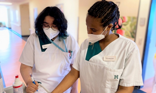 Auszubildende im dritten Lehrjahr leiten für eine Woche ihre eigene Station.