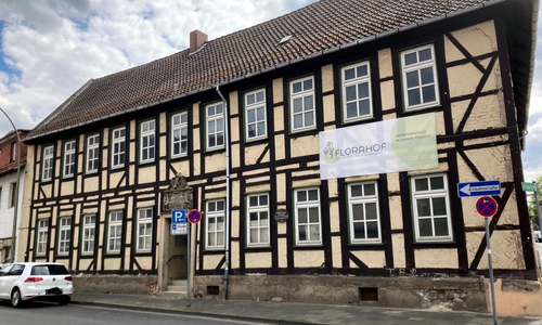 Das Rathaus der Neumark auf der Braunschweiger Straße 32.