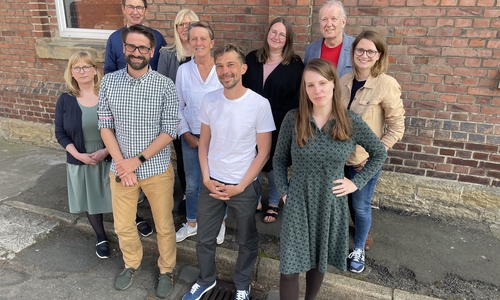 Die Gründungsmitglieder von links: Gudrun Gawe, Clemens Ahrens, Tim Simon, Anke Schwedhelm-Keck, Astrid Wagner, Reiko Linzer, Jacqueline Fricke, Annika Matthies, Axel Dietsch und Jana Niehus. Im Bild fehlt Ulrich Heinemann.