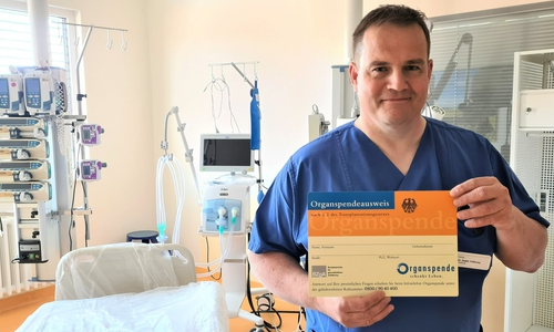 in Spenderorgan kann Leben retten. Dr. Ralph Tellkamp, Chefarzt der Klinik für Anästhesiologie, Intensivmedizin und Schmerztherapie am Helios Klinikum Salzgitter möchte die Organspende in der Region voranbringen.
